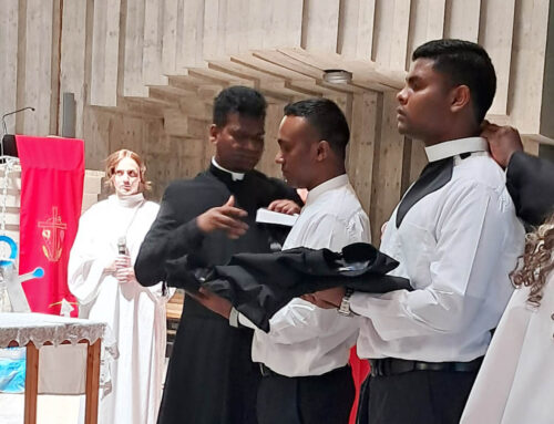 A Fratte di Salerno la professione temporanea di Nathaniel e Aman, novizi indiani